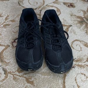Black nike sneakers